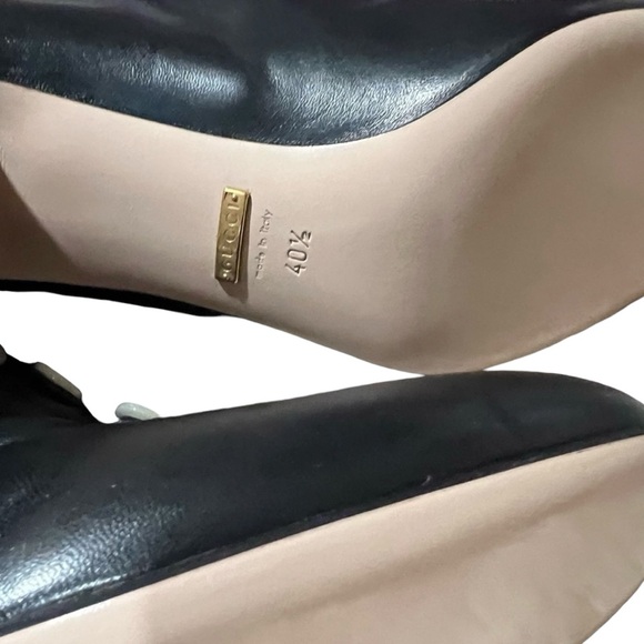 Authentic Gucci Tapestry Button knothole boots. No box !! - Picture 2 of 4